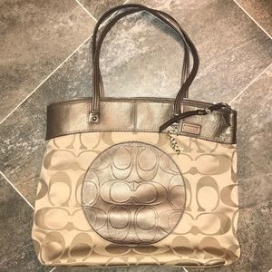 Coach Shoulder Bag